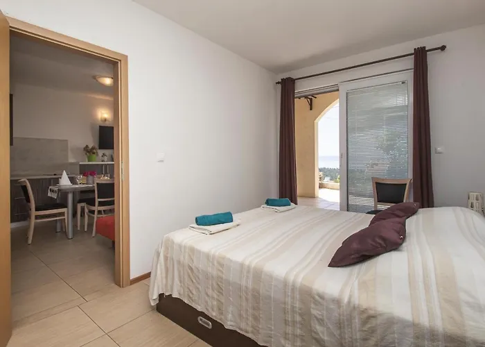 Branka Lejlighed Makarska