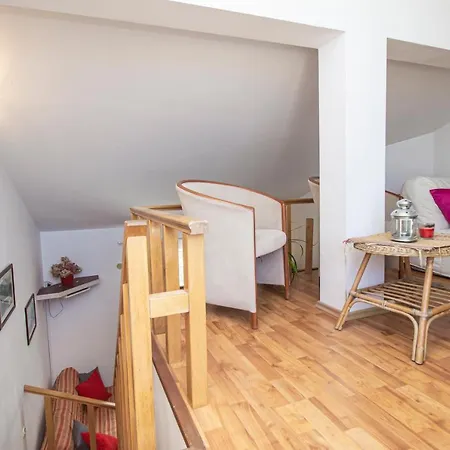 Branka アパート *